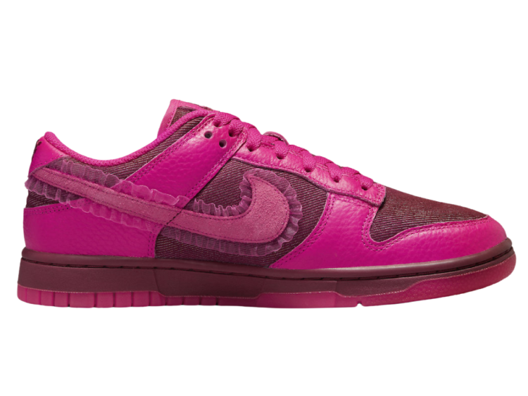 nike dunk low valentine's day (2022) (w)