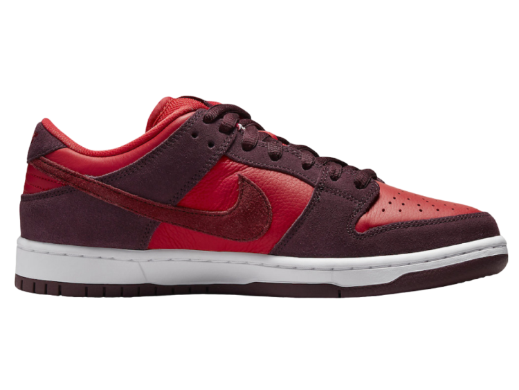 nike sb dunk low cherry