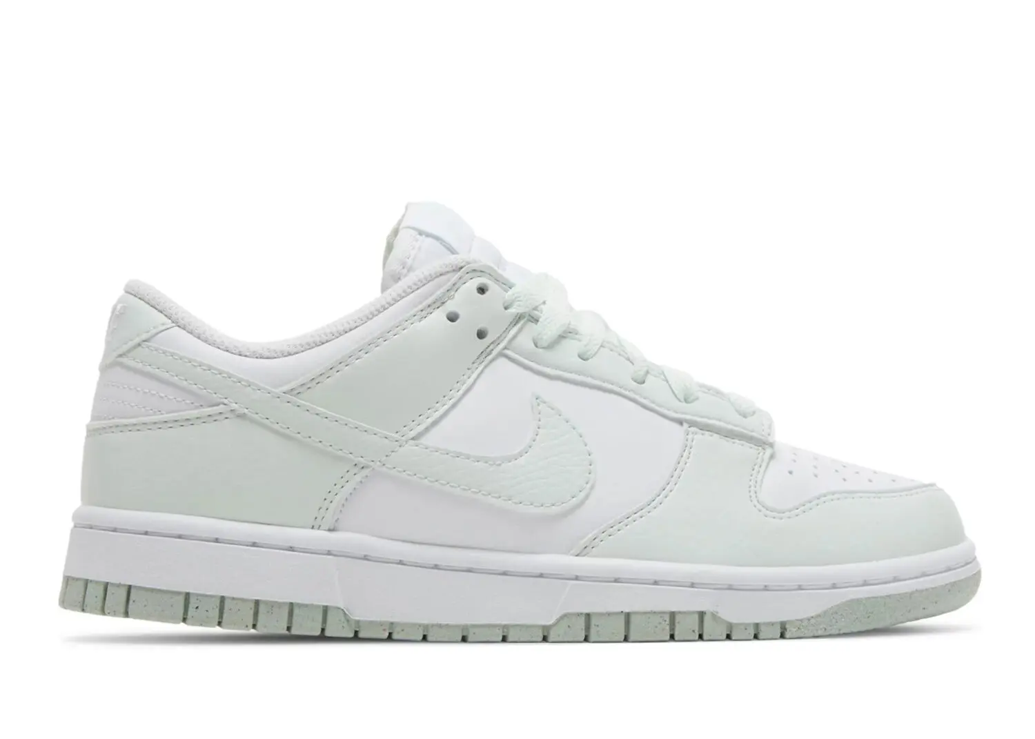 nike dunk low next nature white mint (w)