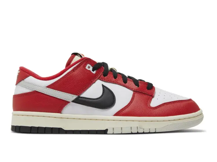nike dunk low chicago split