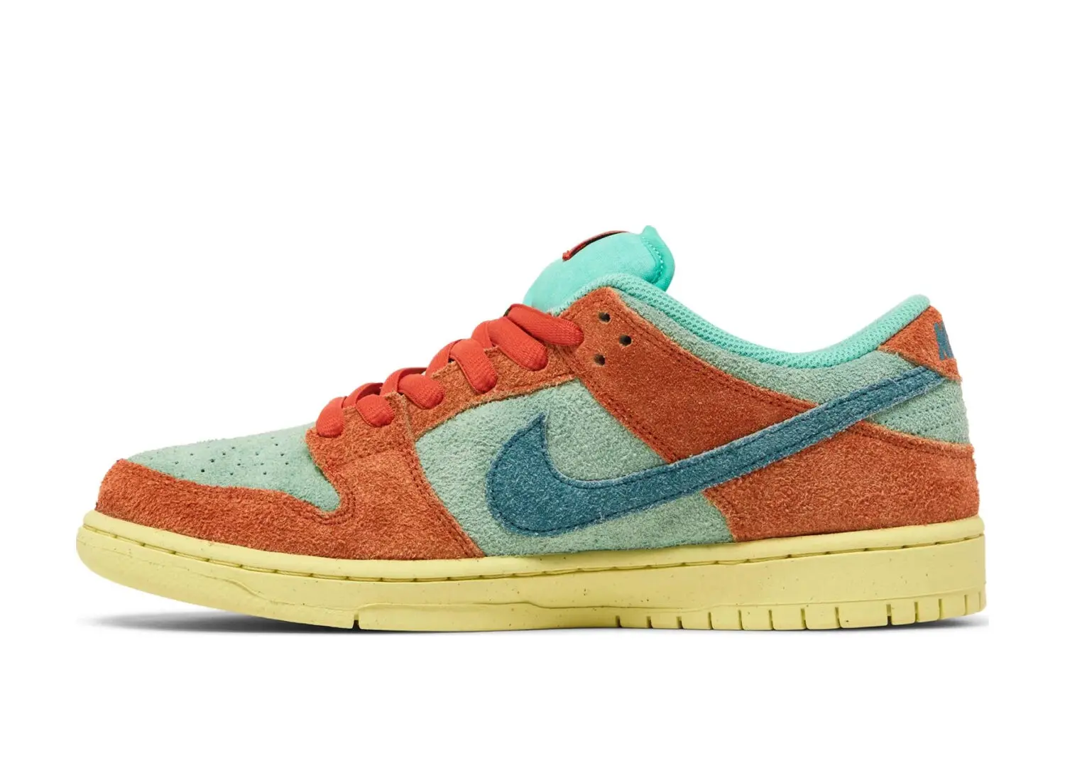 nike sb dunk low orange emerald rise2