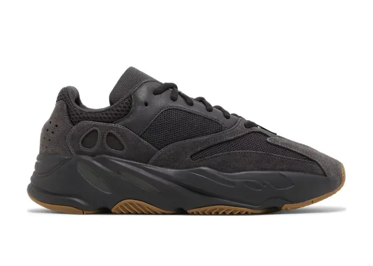 adidas yeezy boost 700 utility black (2019:2023)