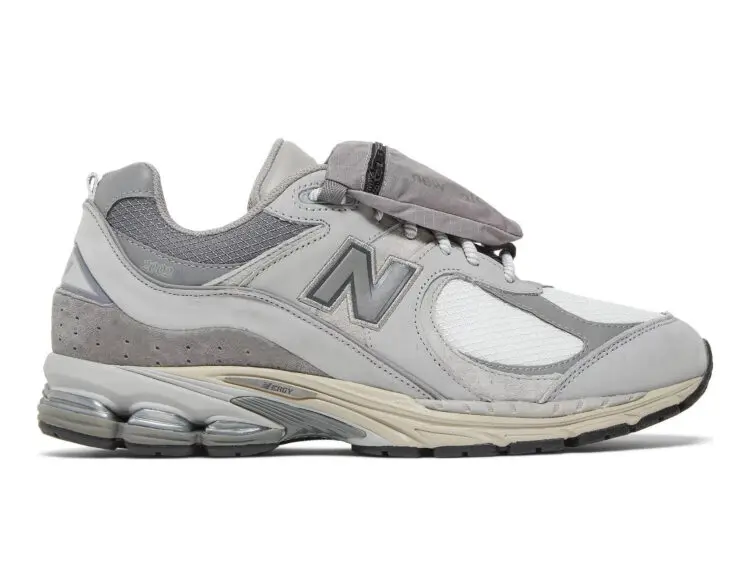 new balance 2002r grey pocket
