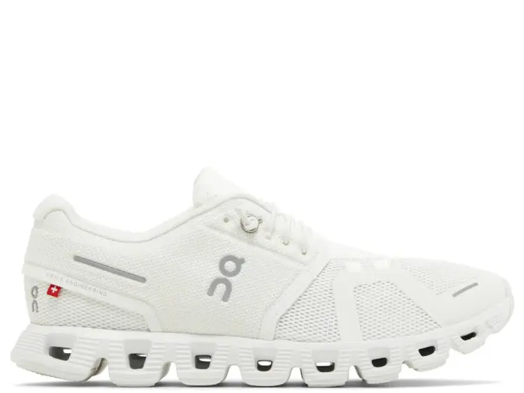 On Running Cloud 5 Undyed-White (W)