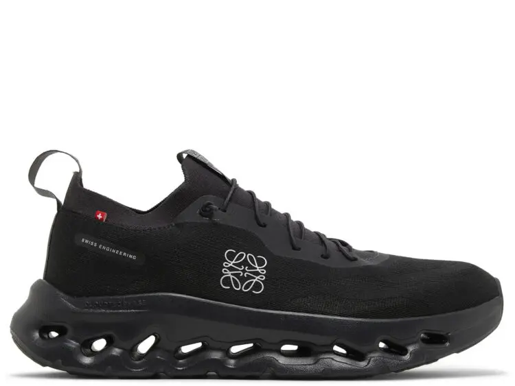 on running cloudtilt loewe all black