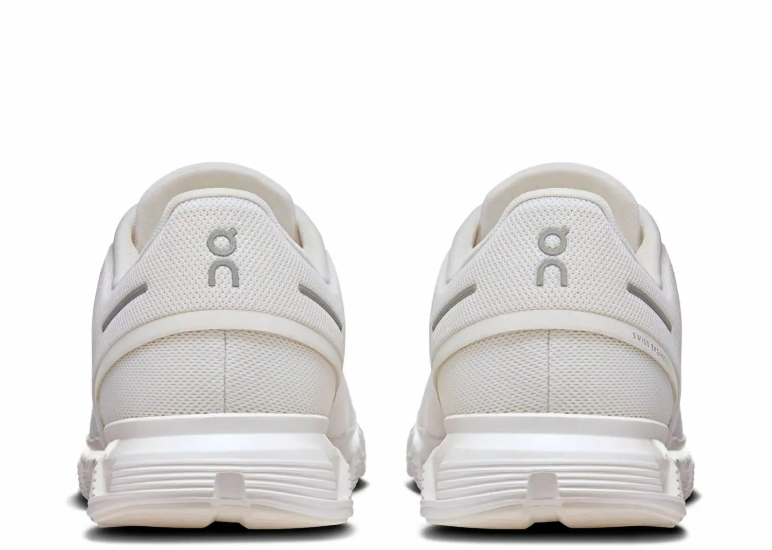 on running cloud 6 all white
