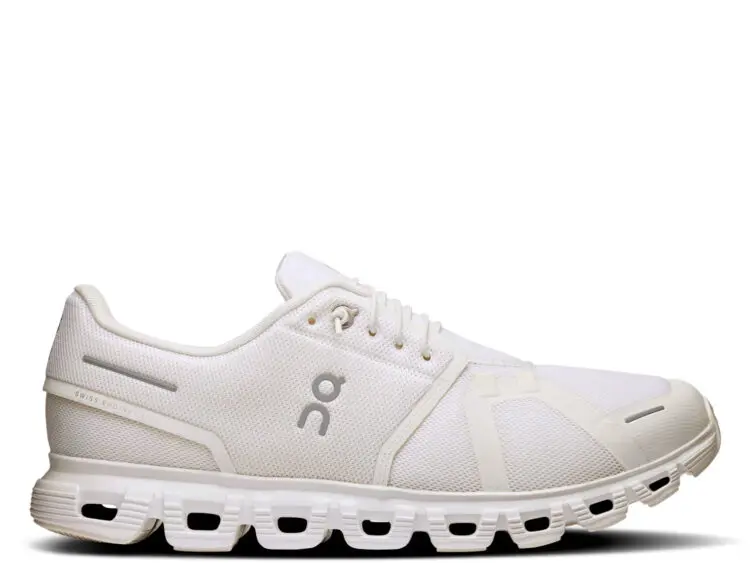 on running cloud 6 all white