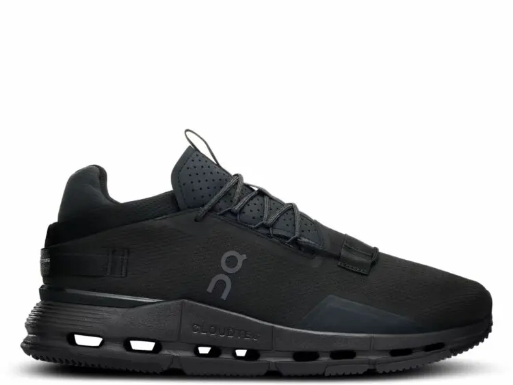 on running cloudnova 2 all black