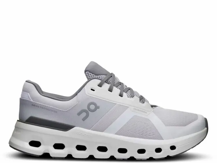 on running cloudrunner 2 frost white