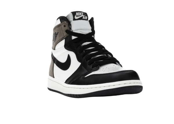 Nike Air Jordan 1 Retro High Dark Mocha