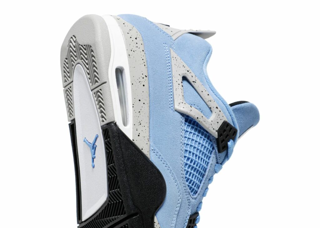 Nike Air Jordan 4 Retro University Blue - CT8527-400