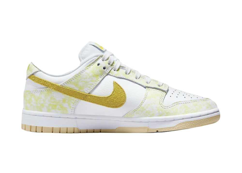 Nike Dunk Low Strike Yellow (W)