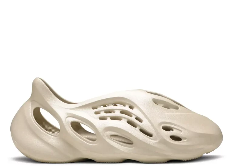 adidas Yeezy Foam RNNR Sand