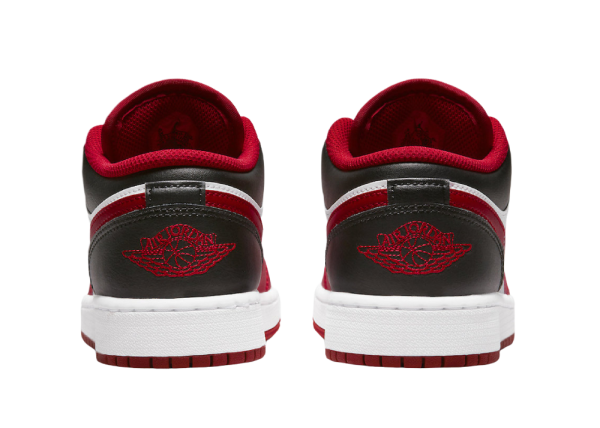 Nike Air Jordan 1 Low Bulls (GS)
