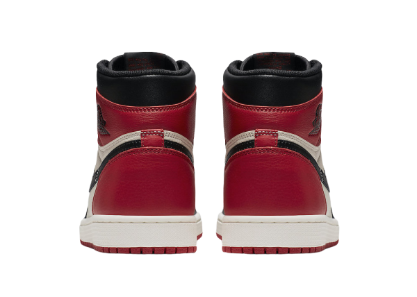 Nike Air Jordan 1 Retro High Bred Toe