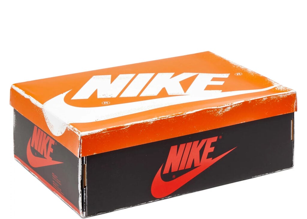 Nike Air Jordan 1 Retro High OG Chicago Lost and Found - DZ5485