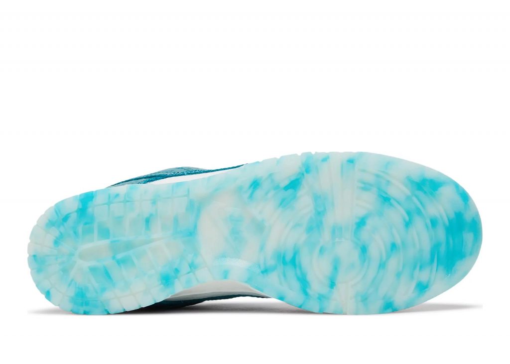 NIKE LOW ナイキ　ダンク　オーシャン　28 Nike Dunk Low Ocean (W) - DV3029-100 | Sneaker Baker