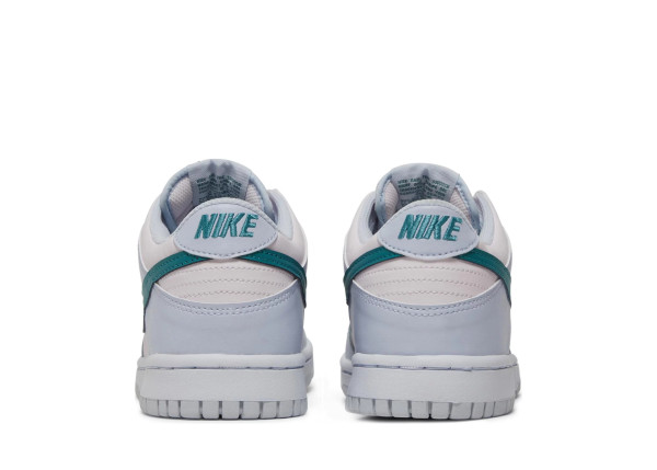 nike dunk low mineral teal (gs)3