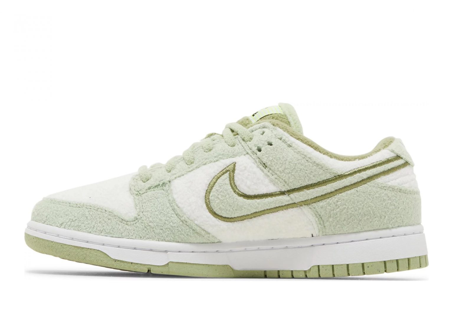 Nike Dunk Low SE Fleece Pack Honeydew (W) DQ7579300 Sneaker Baker
