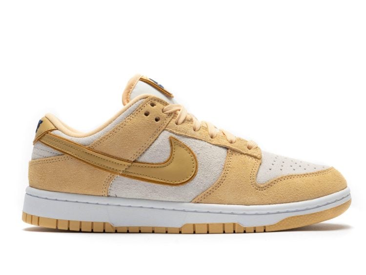 nike dunk low celestial gold suede (w)