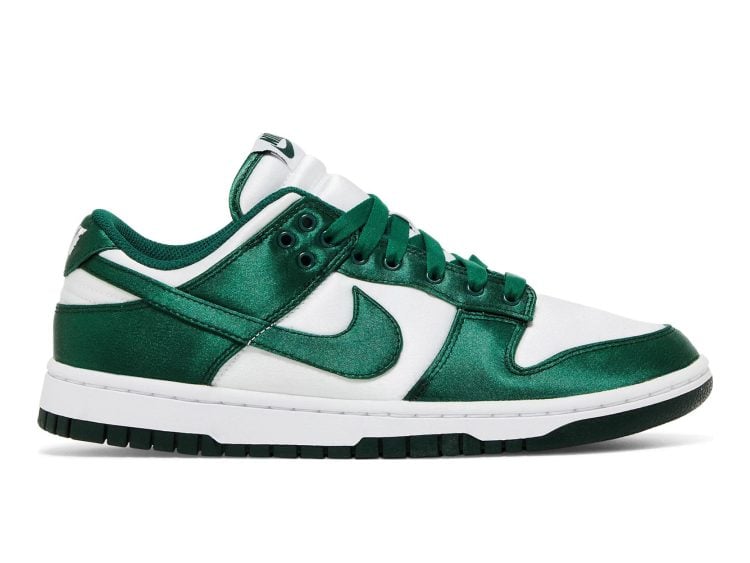 nike dunk low michigan state satin (w)