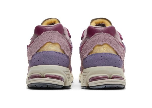 new balance 2002r protection pack pink3