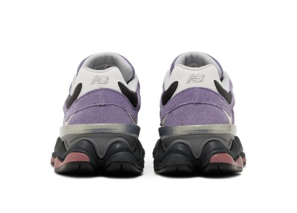 new balance 9060 violet noir3