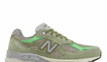 New Balance 990v3 MiUSA Patta Keep Your Family Close