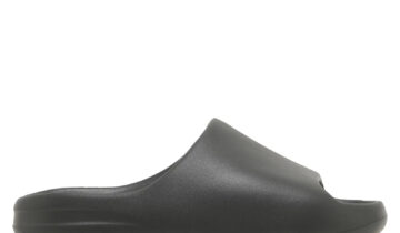 adidas Yeezy Slide Dark Onyx