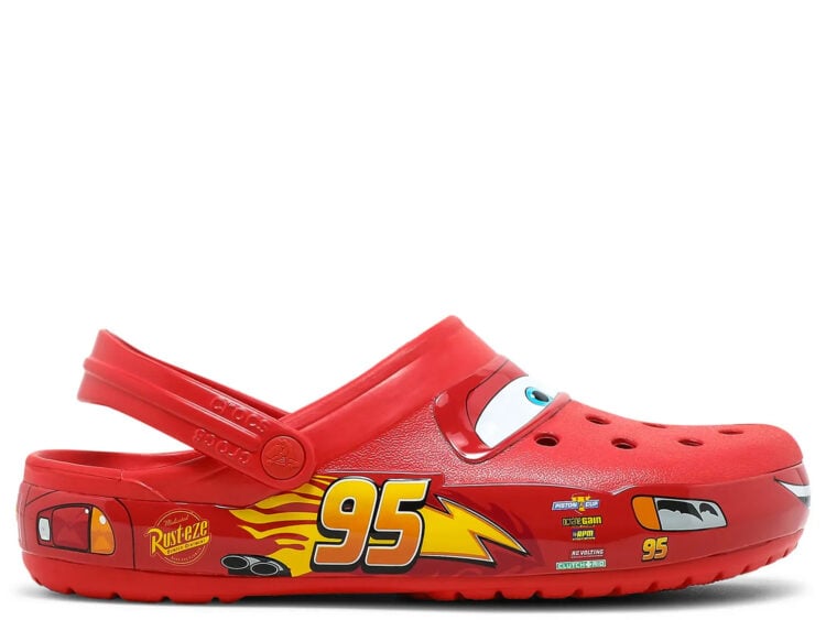 crocs classic clog lightning mcqueen