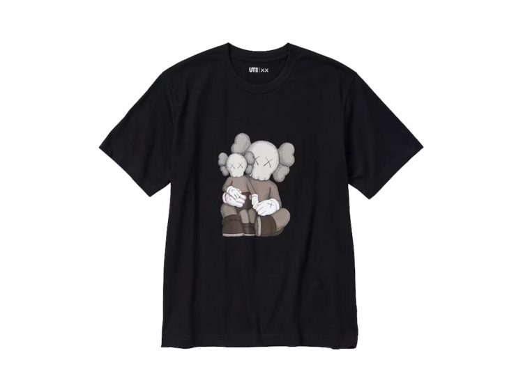 kaws x uniqlo ut short sleeve graphic t shirt black