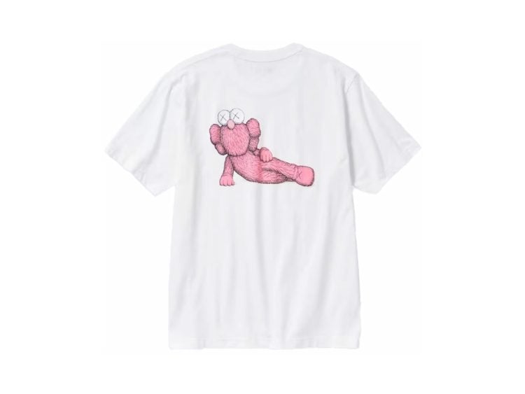 kaws x uniqlo ut short sleeve graphic t shirt white