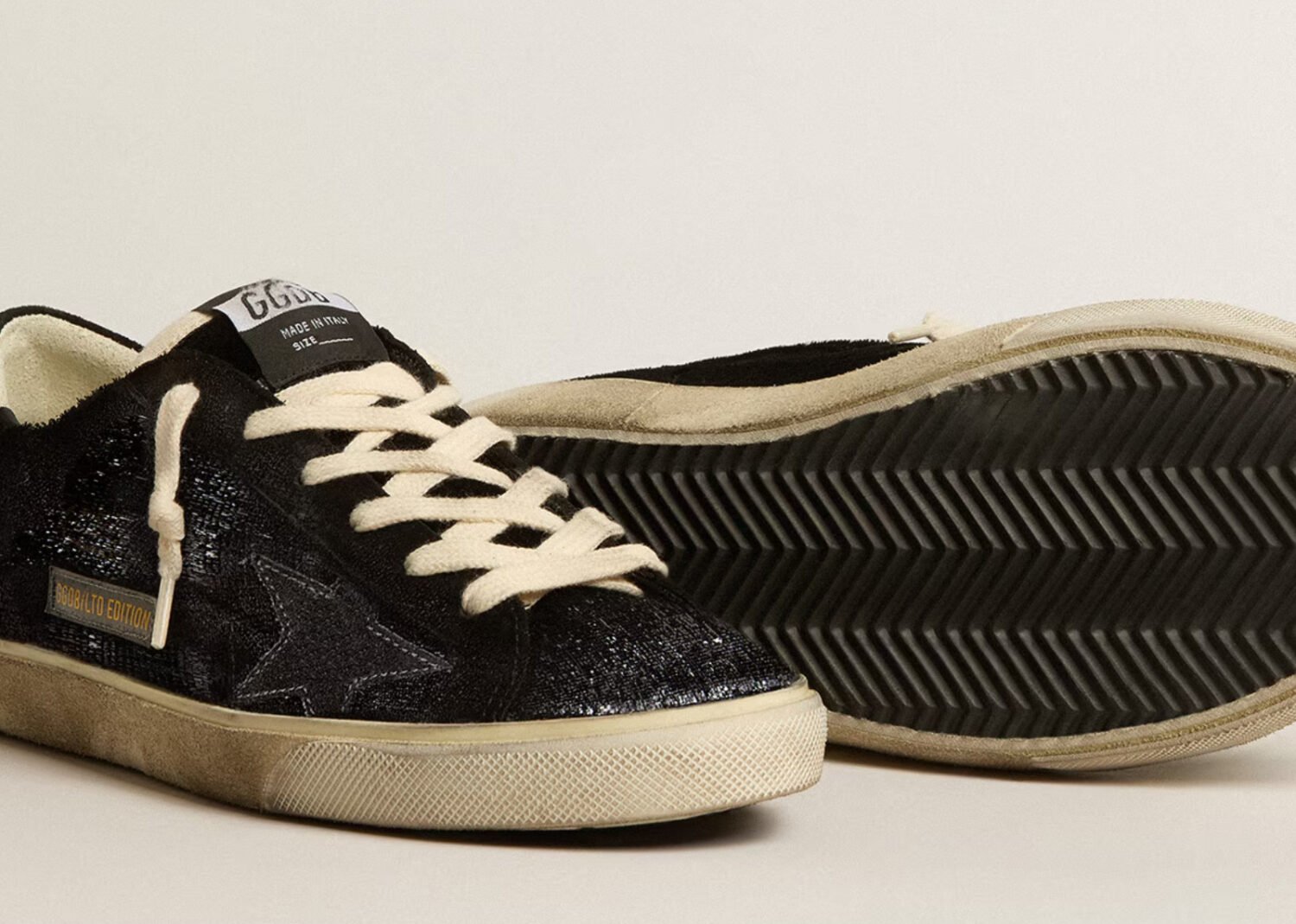 golden goose super star black velvet black suede