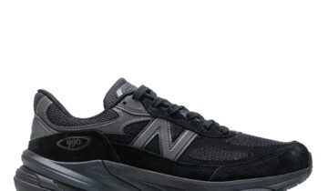 New Balance 990v6 Triple Black