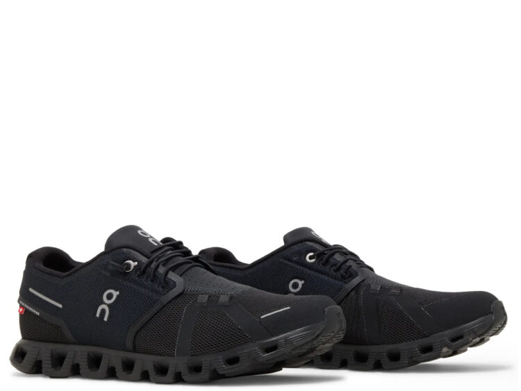 On Running Cloud 5 All Black