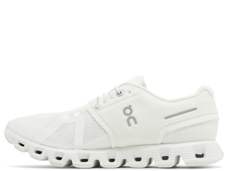 On Running Cloud 5 Undyed-White (W)