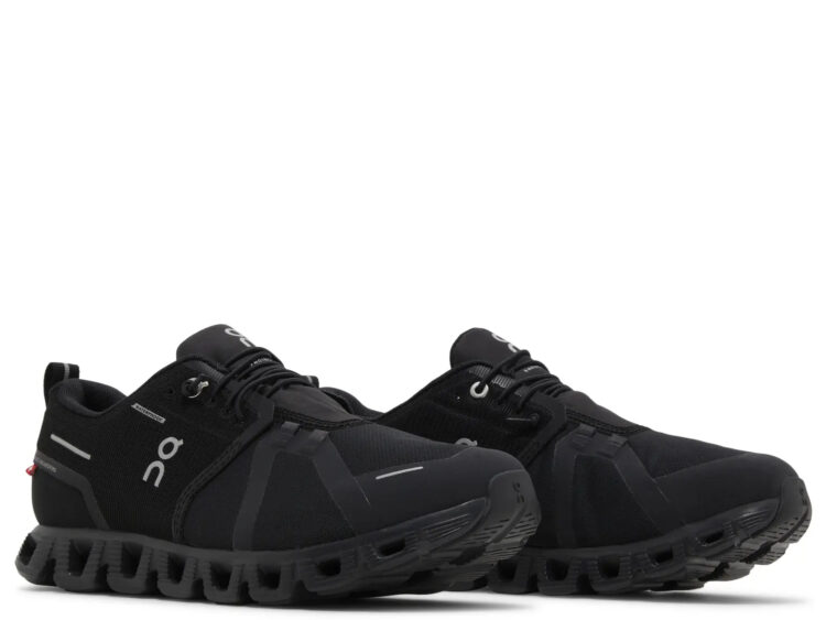 On Running Cloud 5 Waterproof All Black (W)
