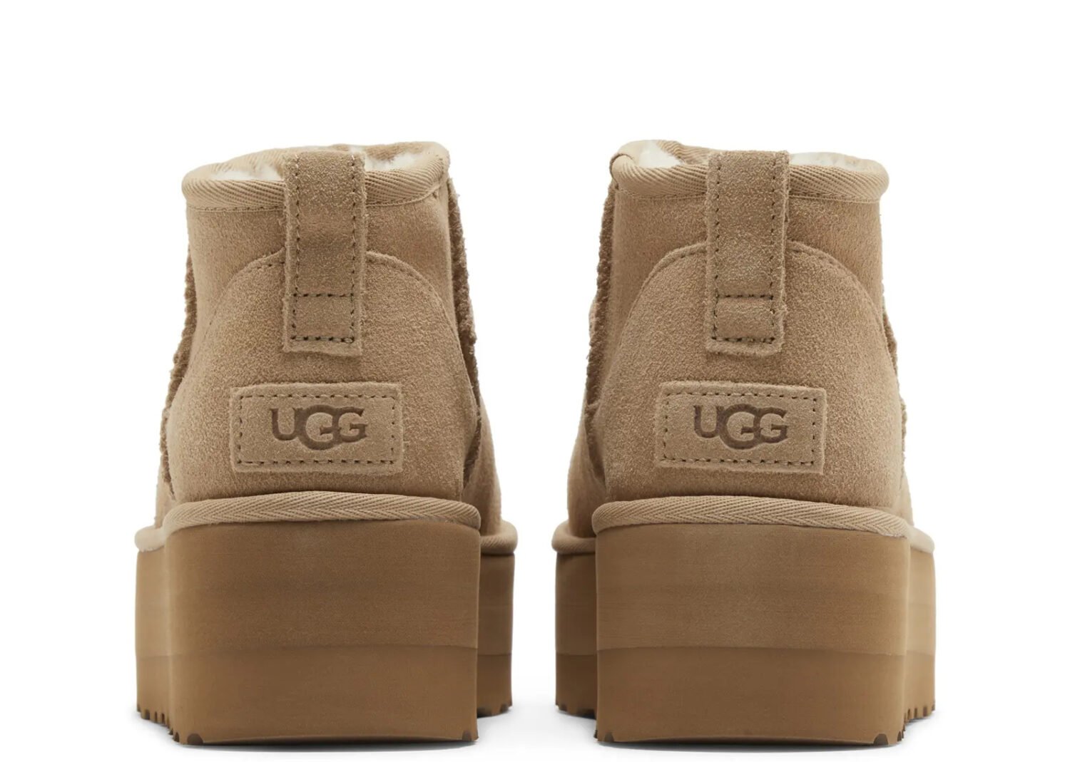 ugg classic ultra mini platform boot sand (w)