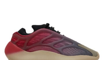adidas Yeezy 700 V3 Fade Carbon