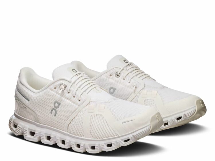 On Running Cloud 6 All White (W)