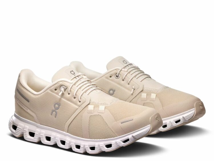 On Running Cloud 6 Pearl White (W)