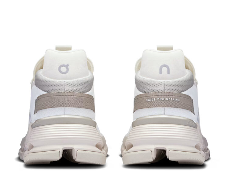 On Running Cloudnova 2 Ice Sand (W)