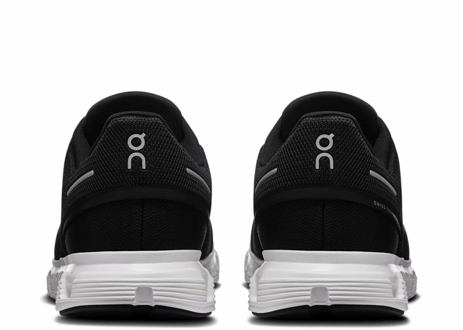 on running cloud 6 black white