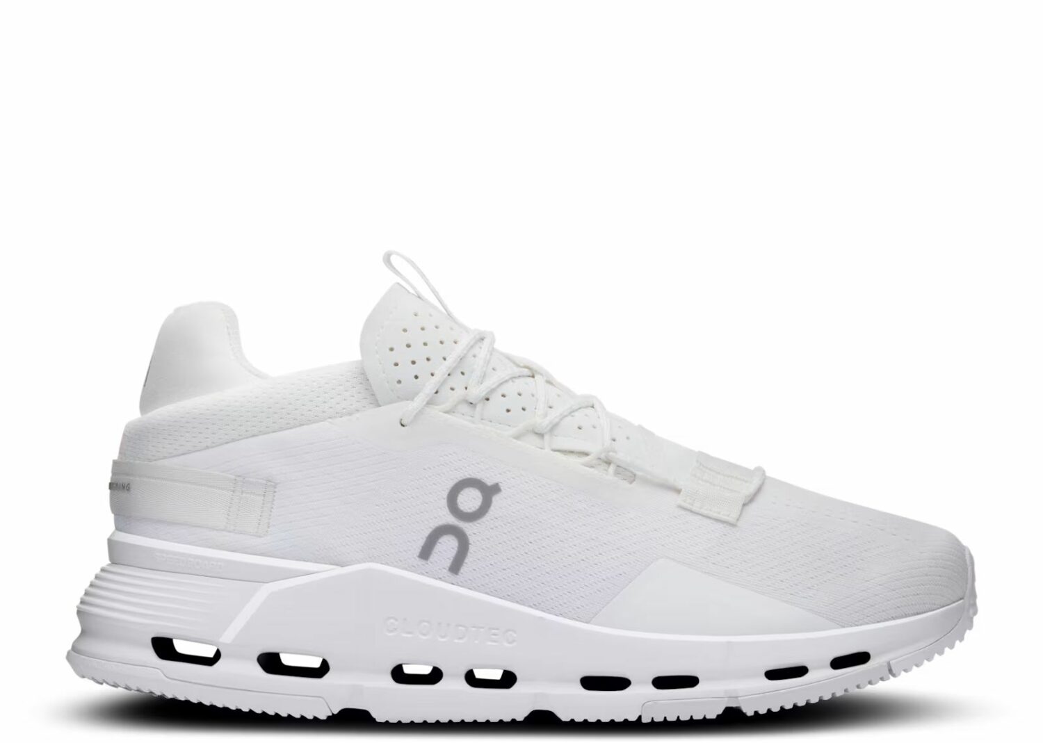 on running cloudnova 2 all white
