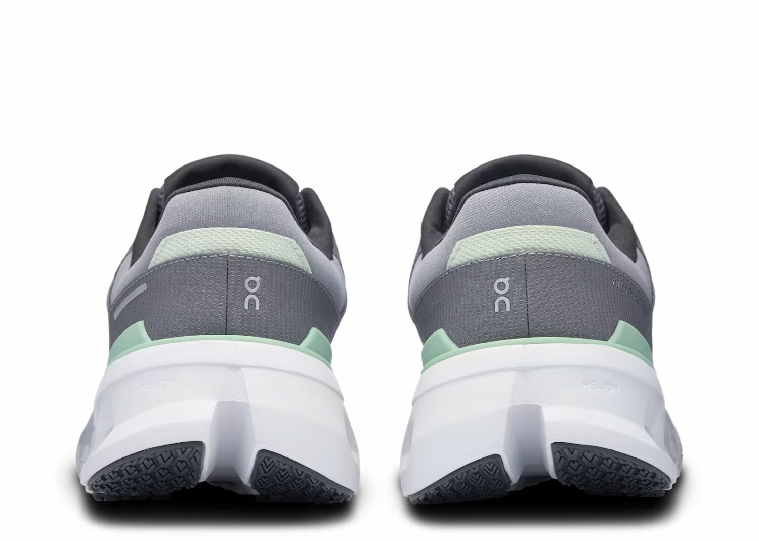 on running cloudrunner 2 glacier sage