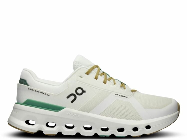 on running cloudrunner 2 white green