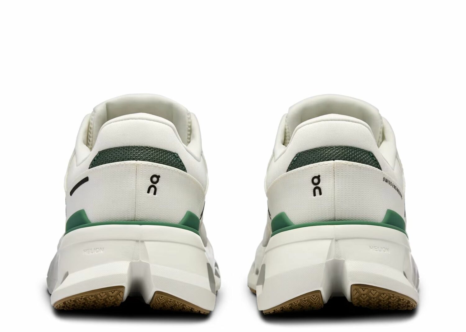 on running cloudrunner 2 white green