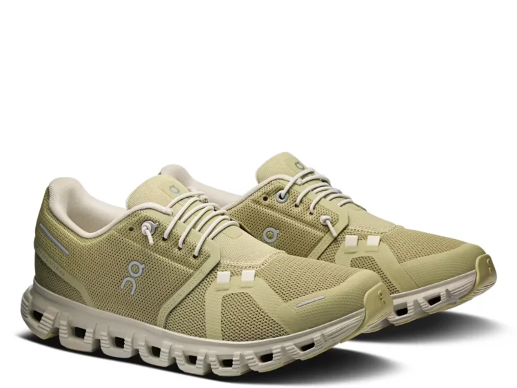 On Running Cloud 6 Caper Ice (W)
