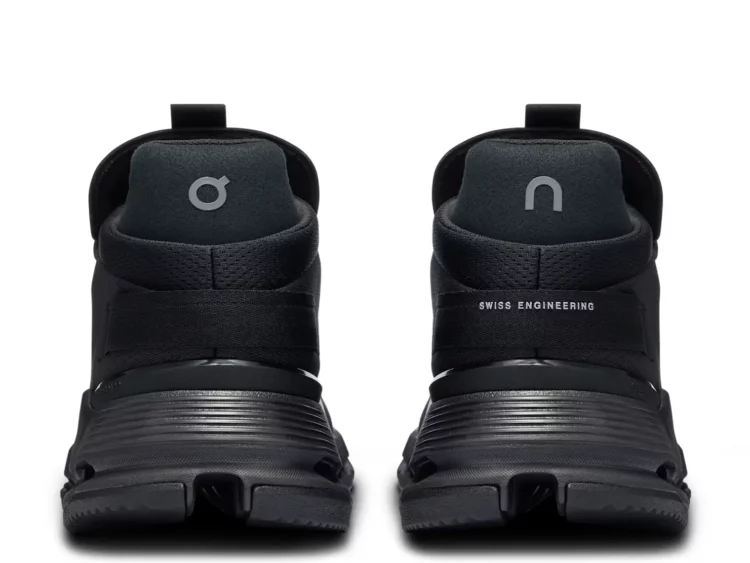 On Running Cloudnova 2 All Black (W)