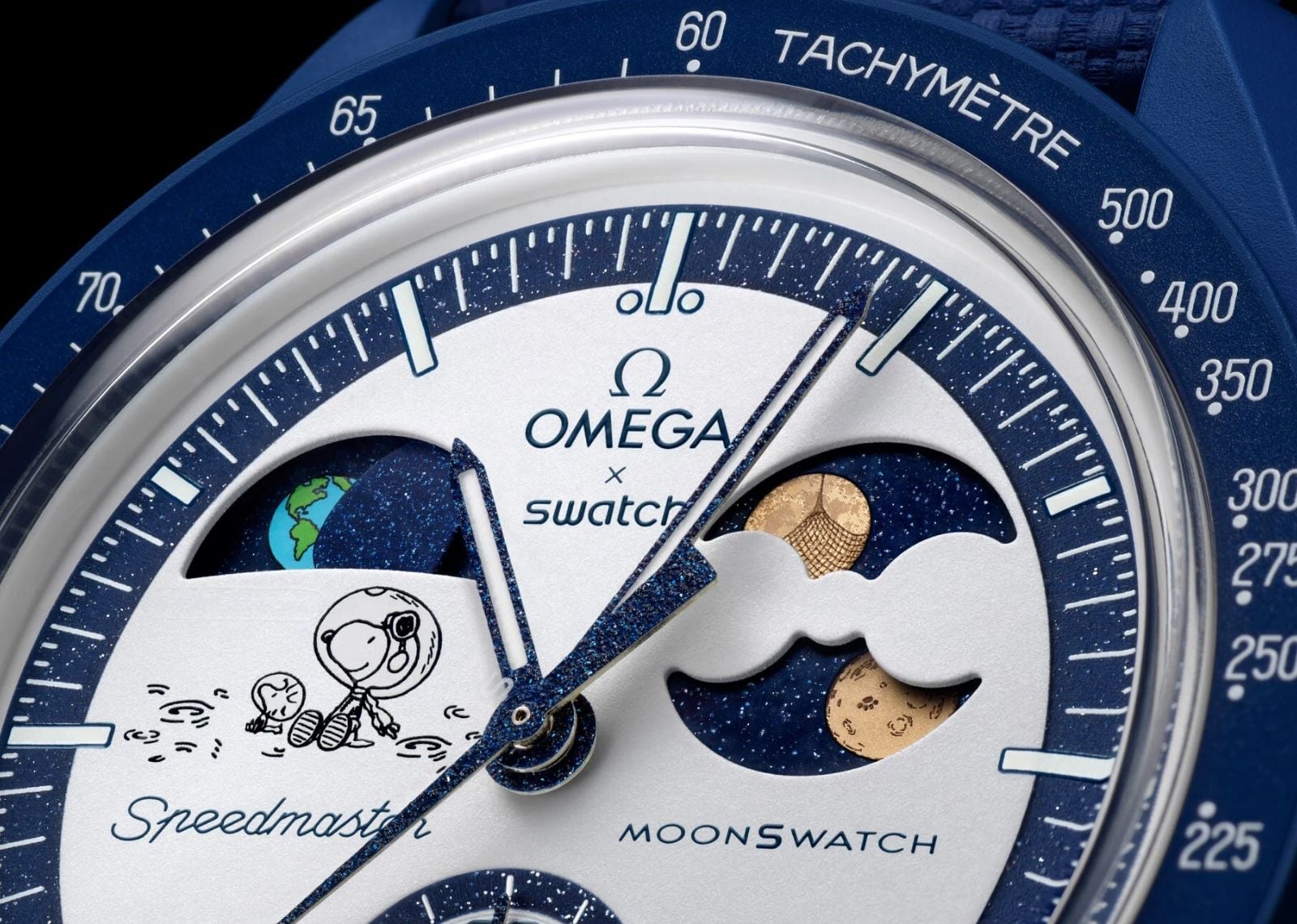 swatch x omega bioceramic moonswatch mission to earthphase moonshine gold snoopy 4